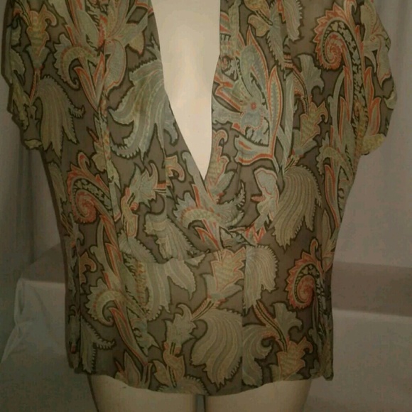 Mary Ann Restivo Low Cut V Neck Top Size 8 - Picture 2 of 8